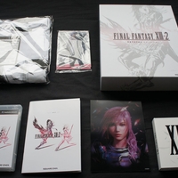 Final Fantasy 13 2 PS3 Crystal Edition Box Contents